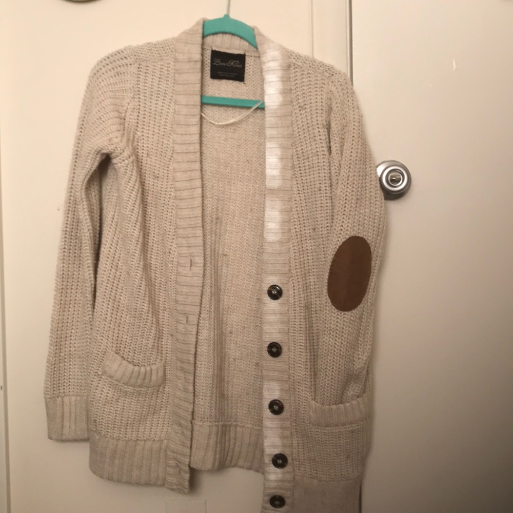 Oversized women’s cardigan